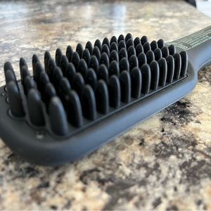 MINT LCD Professional series Ionic Hair Straightener for fine to medium hair
